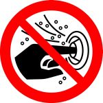 Do not put finger into the nozzle of a hydromassage 